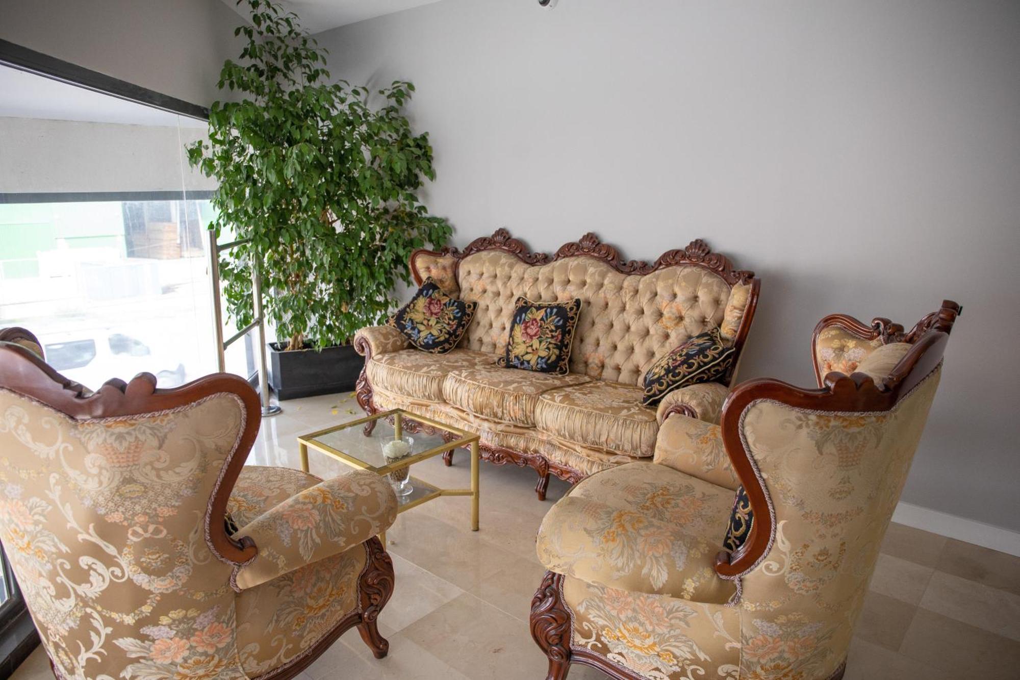 Hotel Lb Villa De Cuenca Куенка Екстер'єр фото