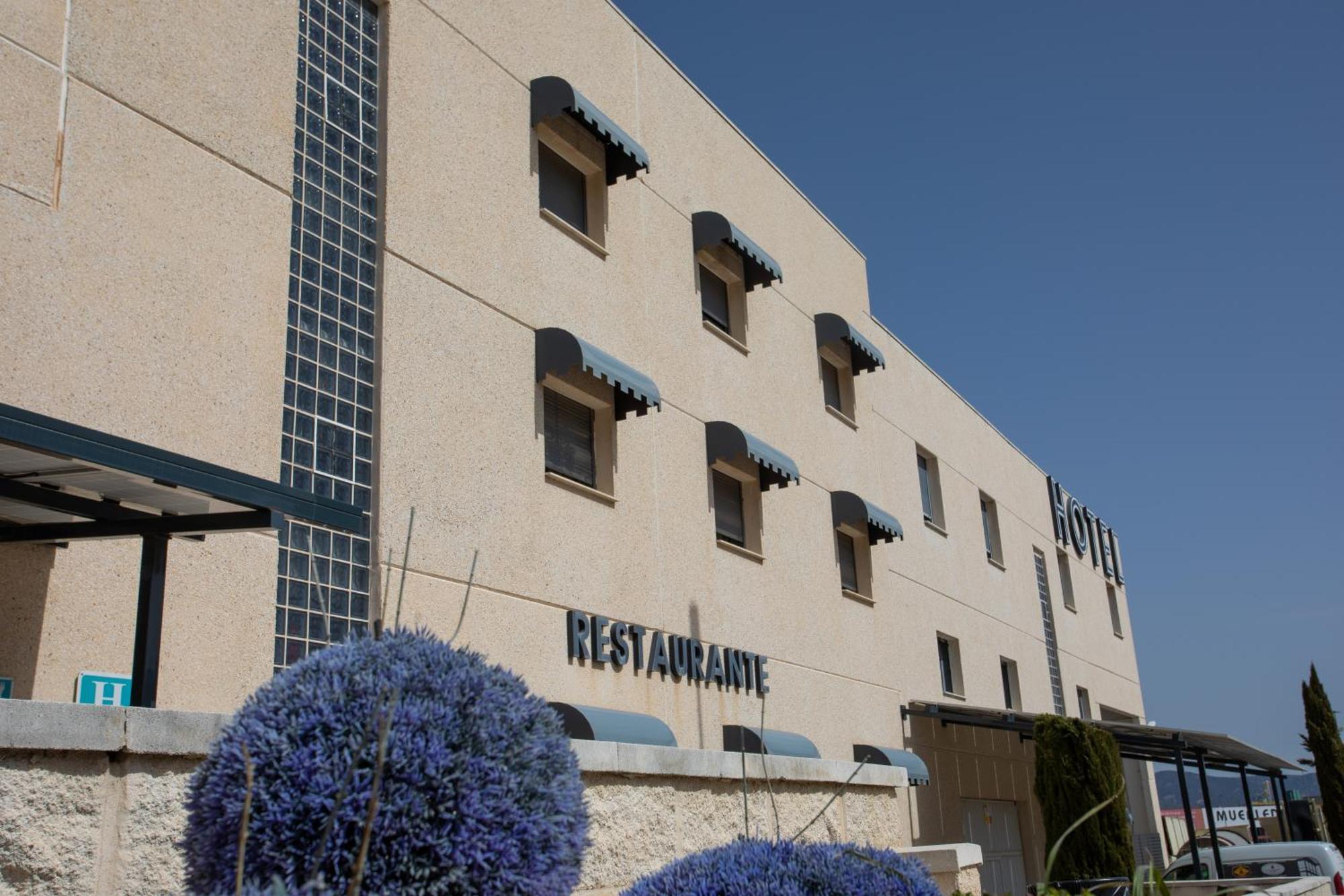 Hotel Lb Villa De Cuenca Куенка Екстер'єр фото