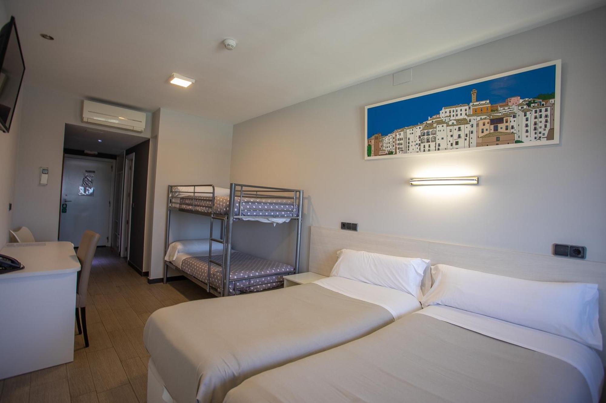 Hotel Lb Villa De Cuenca Куенка Екстер'єр фото