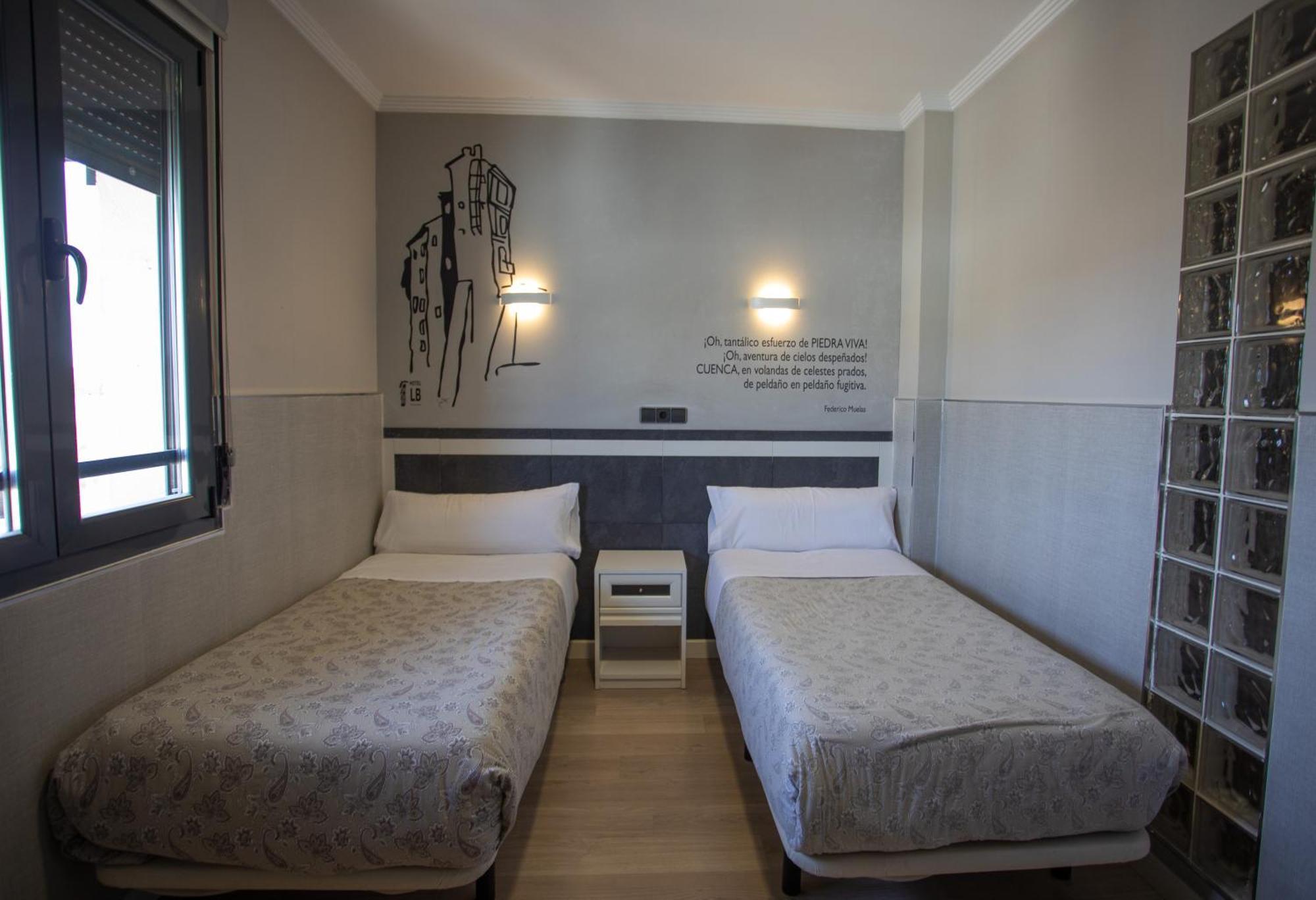 Hotel Lb Villa De Cuenca Куенка Екстер'єр фото